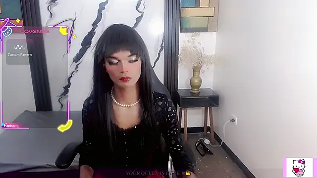 Snapshot of _emma_miller chatting on July 10, 11:02 am emma miller online show from July 10, 11:02 am