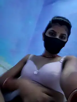 Snapshot of RUHI_1143 chatting on June 11, 7:06 am RUHI 1143 online show from June 11, 7:06 am
