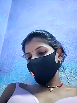 RUHI 1143 online show from July 3, 11:55 pm