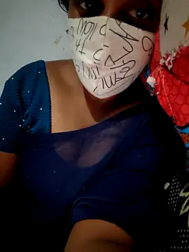 Tamil Hot HoneyBee online show from May 31, 7:59 pm