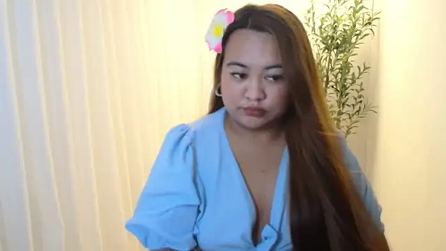 Snapshot of Czarinna chatting on May 25, 4:35 pm Czarinna online show from May 25, 4:35 pm