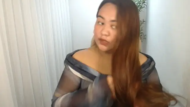 Snapshot of Czarinna chatting on July 13, 8:33 pm Czarinna online show from July 13, 8:33 pm