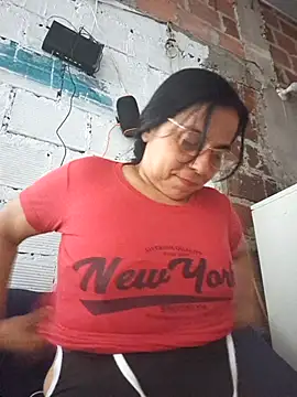 Sweet-Hot-Sucking online show from July 14, 12:22 pm