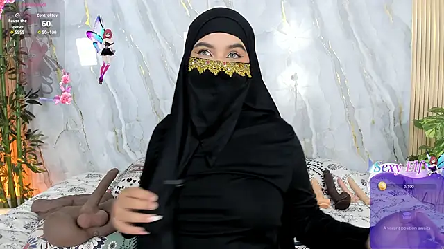 Snapshot of Xiomara_Fadel chatting on June 10, 7:02 pm Xiomara Fadel online show from June 10, 7:02 pm