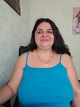 Snapshot of -CUTE-EVVIL- chatting on May 29, 7:28 am -CUTE-EVVIL- online show from May 29, 7:28 am