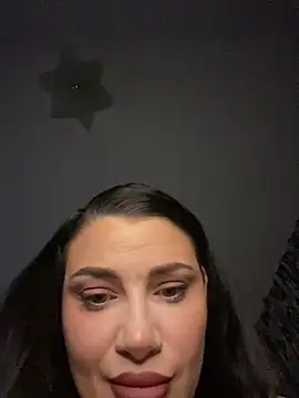 Snapshot of AylaSparkk chatting on June 16, 10:34 pm AylaSparkk online show from June 16, 10:34 pm