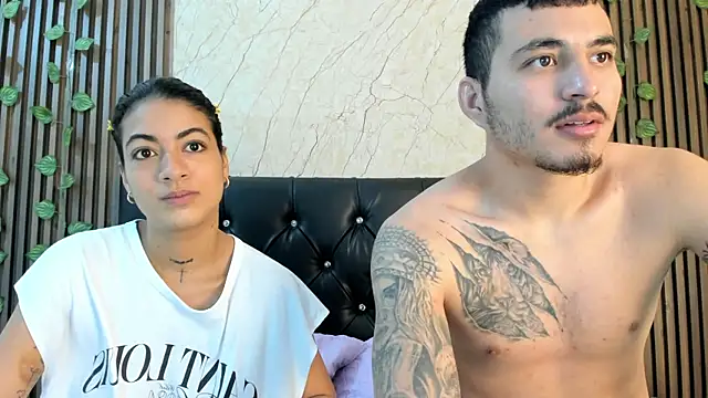 Snapshot of MarceANDCami chatting on May 9, 7:30 pm MarceANDCami online show from May 9, 7:30 pm
