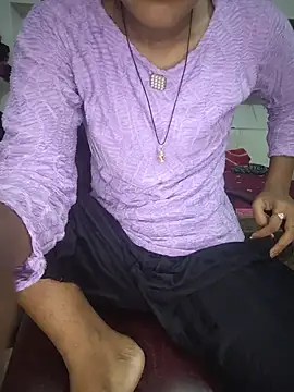 Snapshot of ESHA-LOVE chatting on June 8, 10:59 am ESHA-LOVE online show from June 8, 10:59 am