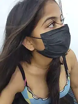 Snapshot of Dimpi_0 chatting on June 19, 6:29 am Dimpi 0 online show from June 19, 6:29 am