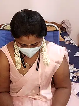 Snapshot of telugu_Geetha40 chatting on May 27, 8:11 am telugu Geetha40 online show from May 27, 8:11 am