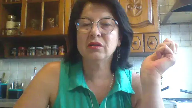 Fiona06 online show from May 17, 2:35 pm