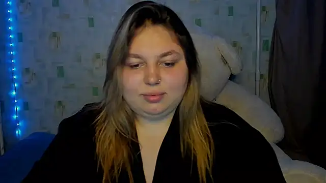 Snapshot of LillyHaigh chatting on July 9, 8:46 pm LillyHaigh online show from July 9, 8:46 pm