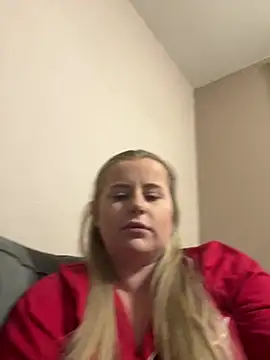 taylor-b online show from April 26, 7:00 pm