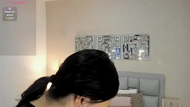 Snapshot of sofia__thompson chatting on May 16, 12:40 am sofia thompson online show from May 16, 12:40 am