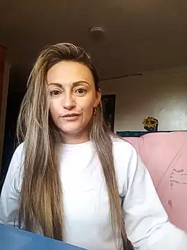 Snapshot of Angel_Nova_ chatting on June 5, 9:53 pm Angel Nova online show from June 5, 9:53 pm