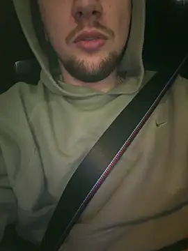 hotzero online show from April 28, 7:41 pm