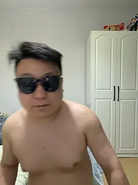 Snapshot of langzi-888 chatting on May 15, 2:46 pm langzi-888 online show from May 15, 2:46 pm