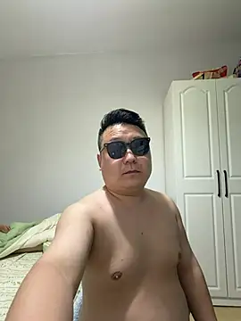 Snapshot of langzi-888 chatting on May 26, 3:52 pm langzi-888 online show from May 26, 3:52 pm