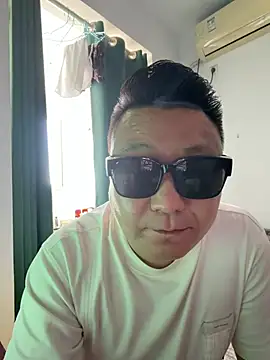 Snapshot of langzi-888 chatting on May 30, 6:43 am langzi-888 online show from May 30, 6:43 am