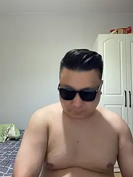 Snapshot of langzi-888 chatting on June 11, 5:44 pm langzi-888 online show from June 11, 5:44 pm