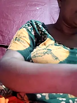 Snapshot of Gulapi_N chatting on May 24, 8:36 pm Gulapi N online show from May 24, 8:36 pm