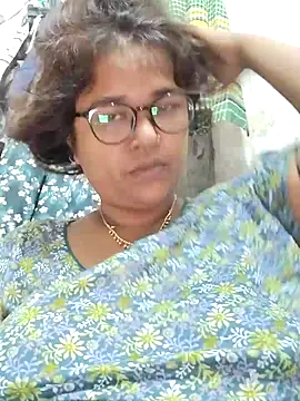 Snapshot of Gulapi_N chatting on July 21, 2:08 pm Gulapi N online show from July 21, 2:08 pm