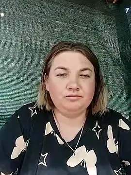 Snapshot of MiyaOlliver chatting on June 30, 2:51 pm MiyaOlliver online show from June 30, 2:51 pm