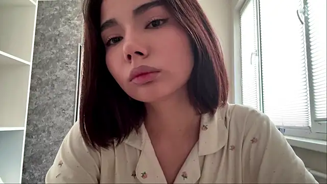 Snapshot of MarylnMonnier chatting on May 25, 10:10 am MarylnMonnier online show from May 25, 10:10 am