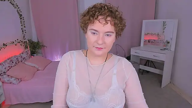 Snapshot of MelittaStorrie chatting on May 29, 6:33 am MelittaStorrie online show from May 29, 6:33 am