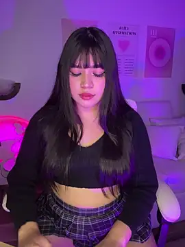 iEmily  online show from May 30, 12:30 am