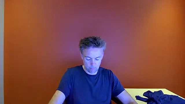 BronzeShowtime67 online show from May 1, 2:54 pm