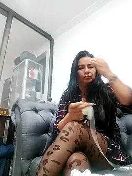 Snapshot of HelenNovoa chatting on June 9, 9:04 pm HelenNovoa online show from June 9, 9:04 pm