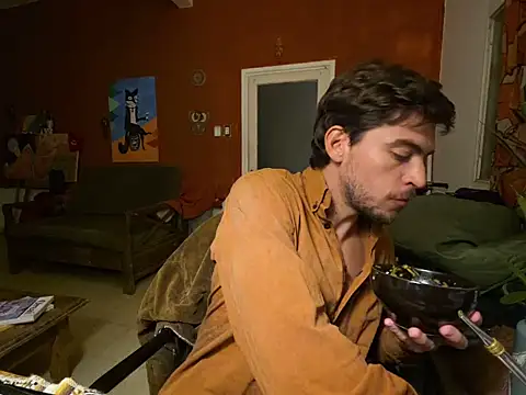 Snapshot of GringoDelicius chatting on May 16, 5:26 am GringoDelicius online show from May 16, 5:26 am