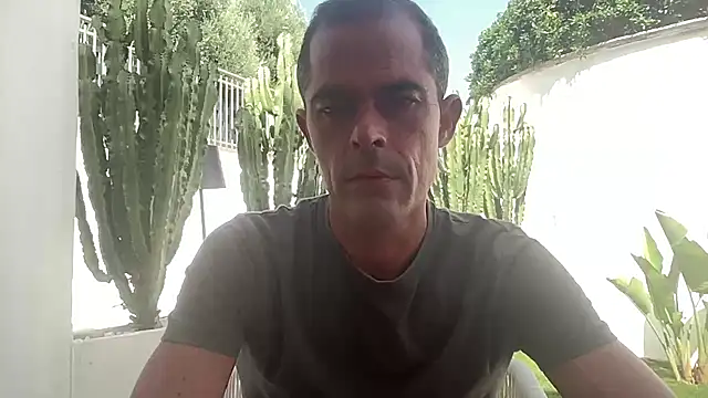 Snapshot of Riccardo86xx chatting on July 21, 1:13 pm Riccardo86xx online show from July 21, 1:13 pm