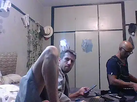 Snapshot of Lulu_Love_69 chatting on July 12, 12:34 am Lulu Love 69 online show from July 12, 12:34 am