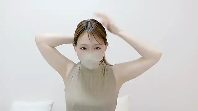 momoka  o0 online show from June 8, 1:39 am