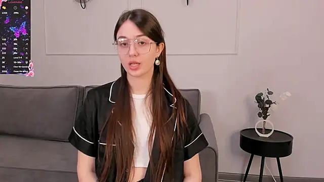 JodeeCarchidi online show from April 30, 7:42 pm