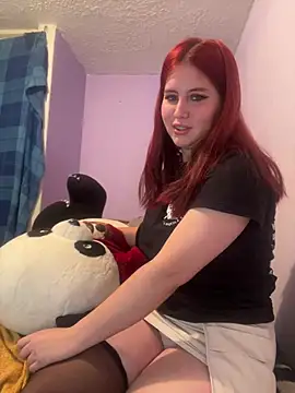 Snapshot of Caro_redd chatting on May 19, 12:33 pm Caro redd online show from May 19, 12:33 pm