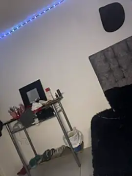 Snapshot of Caro_redd chatting on July 28, 9:58 pm Caro redd online show from July 28, 9:58 pm