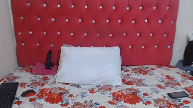 QueensBettyX96 online show from June 16, 12:19 pm