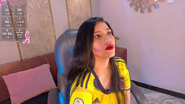 Snapshot of Dalila_5 chatting on June 27, 7:08 pm Dalila 5 online show from June 27, 7:08 pm