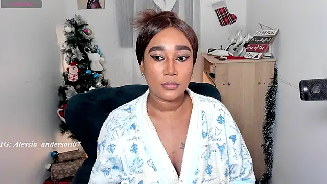 Snapshot of alessia_anderson chatting on December 15, 6:40 am alessia anderson online show from December 15, 6:40 am