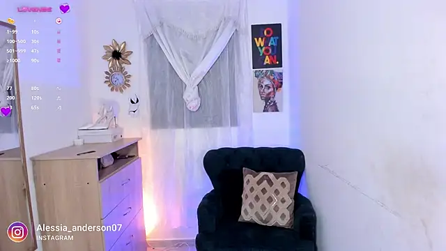 Snapshot of alessia_anderson chatting on March 5, 2:57 am alessia anderson online show from March 5, 2:57 am