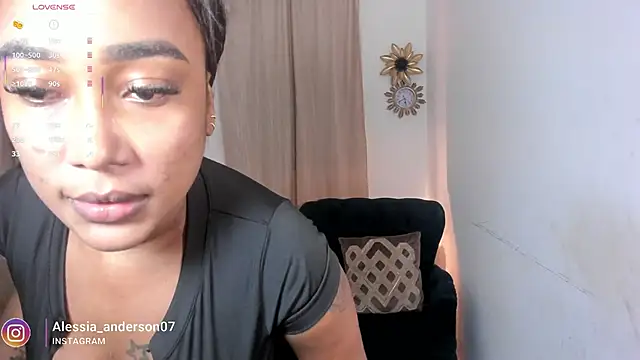 Snapshot of alessia_anderson chatting on March 11, 9:04 pm alessia anderson online show from March 11, 9:04 pm