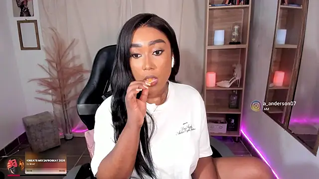 Snapshot of alessia_anderson chatting on February 9, 5:11 am alessia anderson online show from February 9, 5:11 am