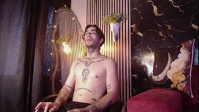 Alucard Sins online show from April 28, 10:15 pm