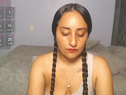 Snapshot of erotic_lov chatting on May 27, 11:13 pm erotic lov online show from May 27, 11:13 pm