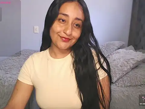 Snapshot of erotic_lov chatting on June 7, 8:12 pm erotic lov online show from June 7, 8:12 pm