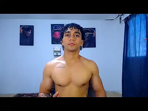 Snapshot of mateo_jack chatting on May 25, 1:39 pm mateo jack online show from May 25, 1:39 pm