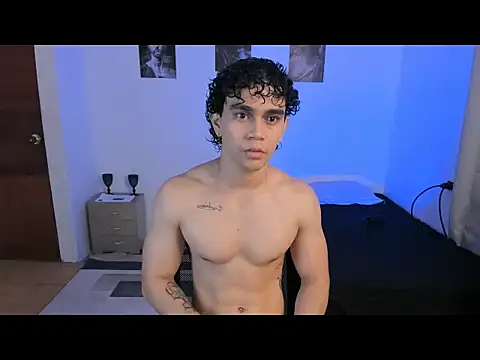 Snapshot of mateo_jack chatting on June 10, 12:26 pm mateo jack online show from June 10, 12:26 pm